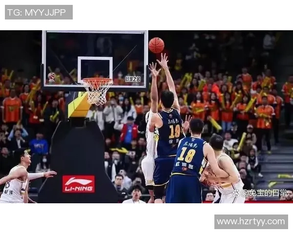 足球场惊现篮球巨星亲临助阵球迷欢呼声四起瞬间引爆社交媒体